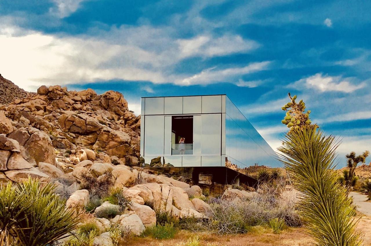 Invisible House Joshua Tree Modern Masterpiece Villa Exterior photo